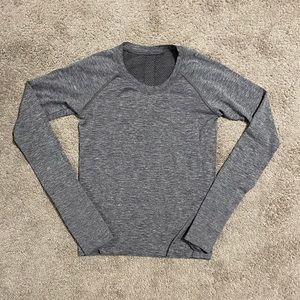 Lululemon Women’s Swifty Tech Long Sleeve Top